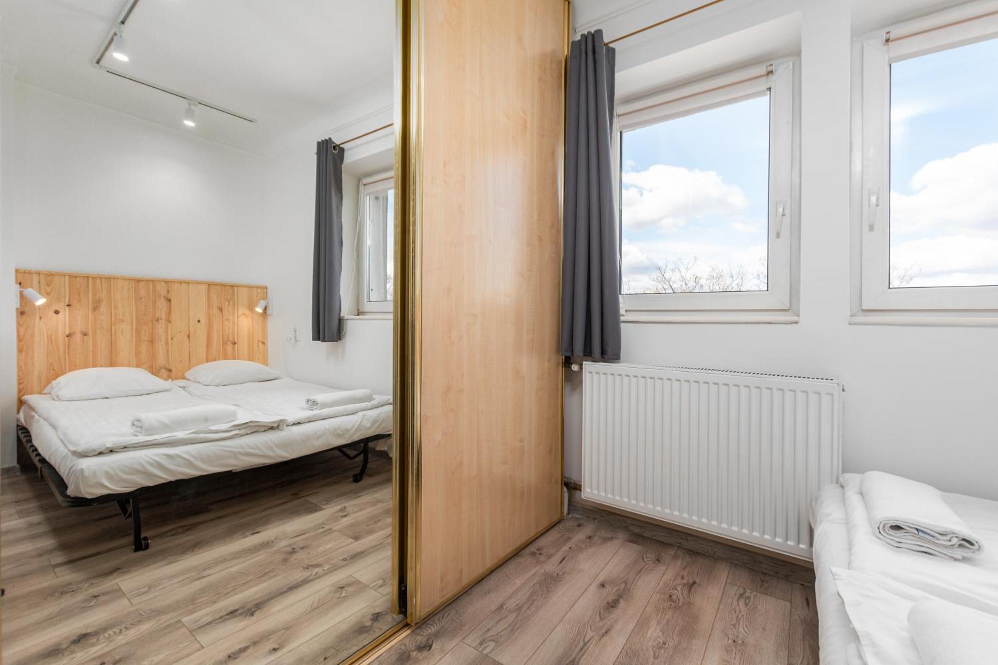 Raclawicka 42 By Homeprime Varšava Exteriér fotografie