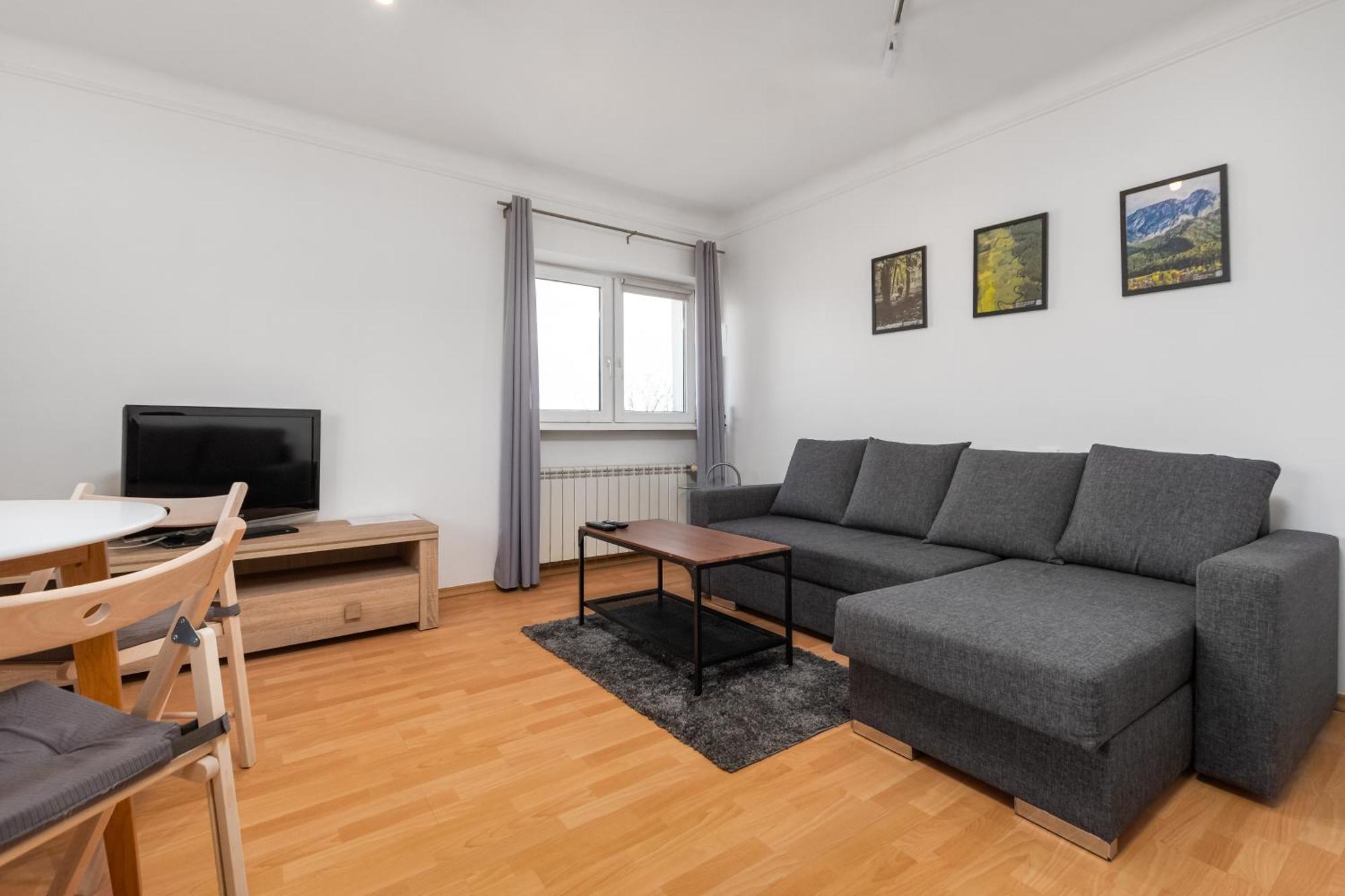 Raclawicka 42 By Homeprime Varšava Exteriér fotografie